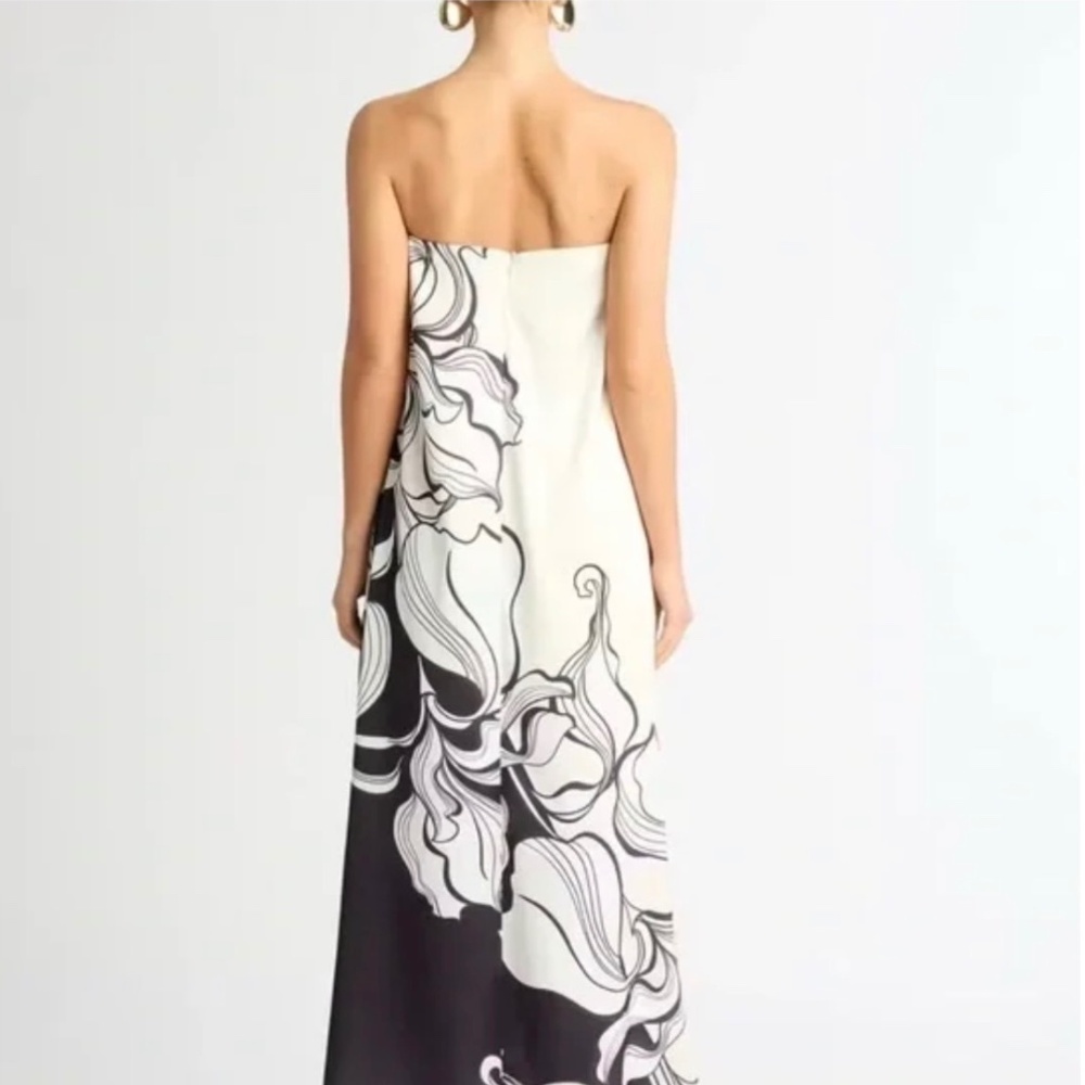 Stunning Designer Nicole Miller Strapless Floral - NWOT!